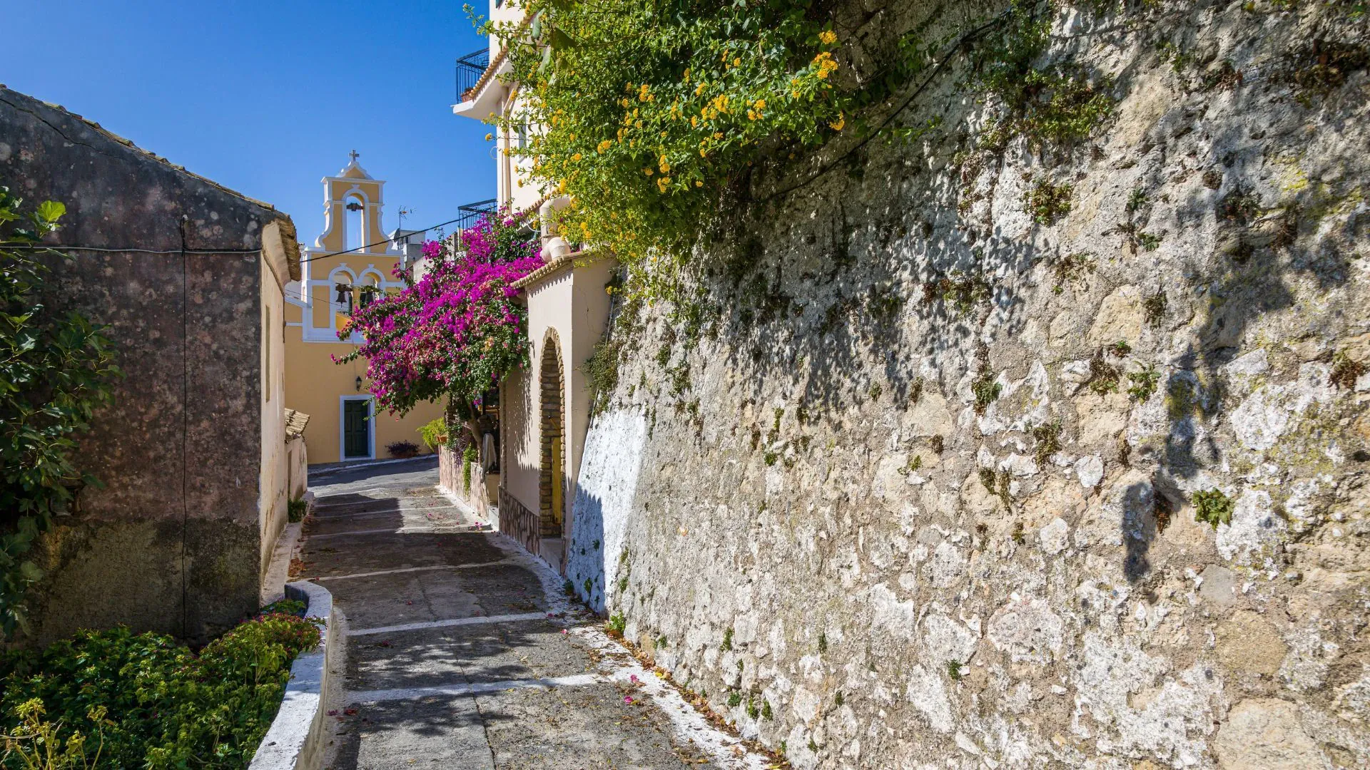 Village abandonne de Paleochora - Cythere - Grece