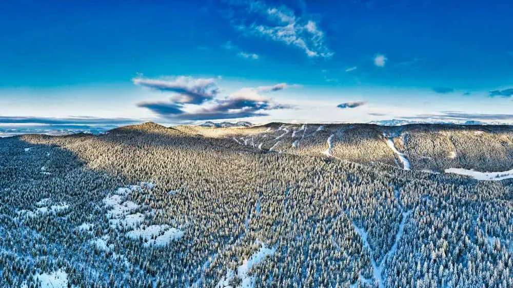 Vue aérienne d'Autrans - Vercors - France - aerial-view-of-autrans-vercors-france-3