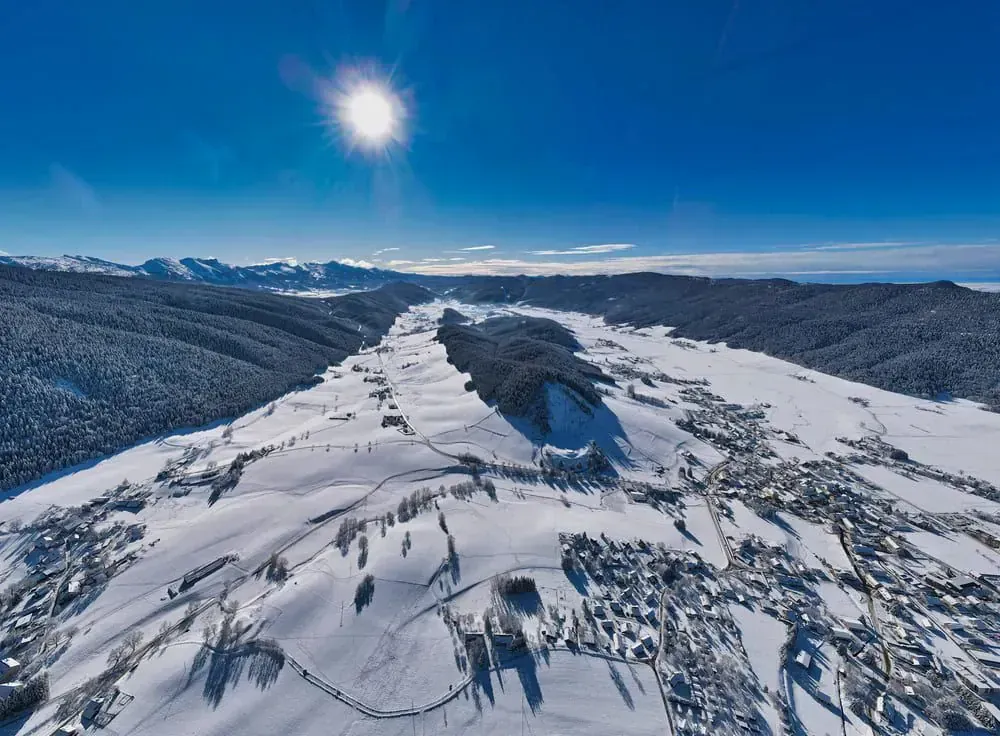 Vue aérienne d'Autrans - Vercors - France - aerial-view-of-autrans-vercors-france-5