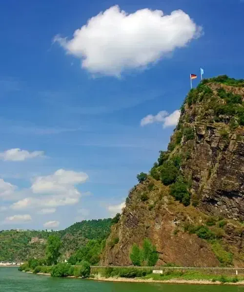 Rivière Arno traversant Pise - Toscane - Italie