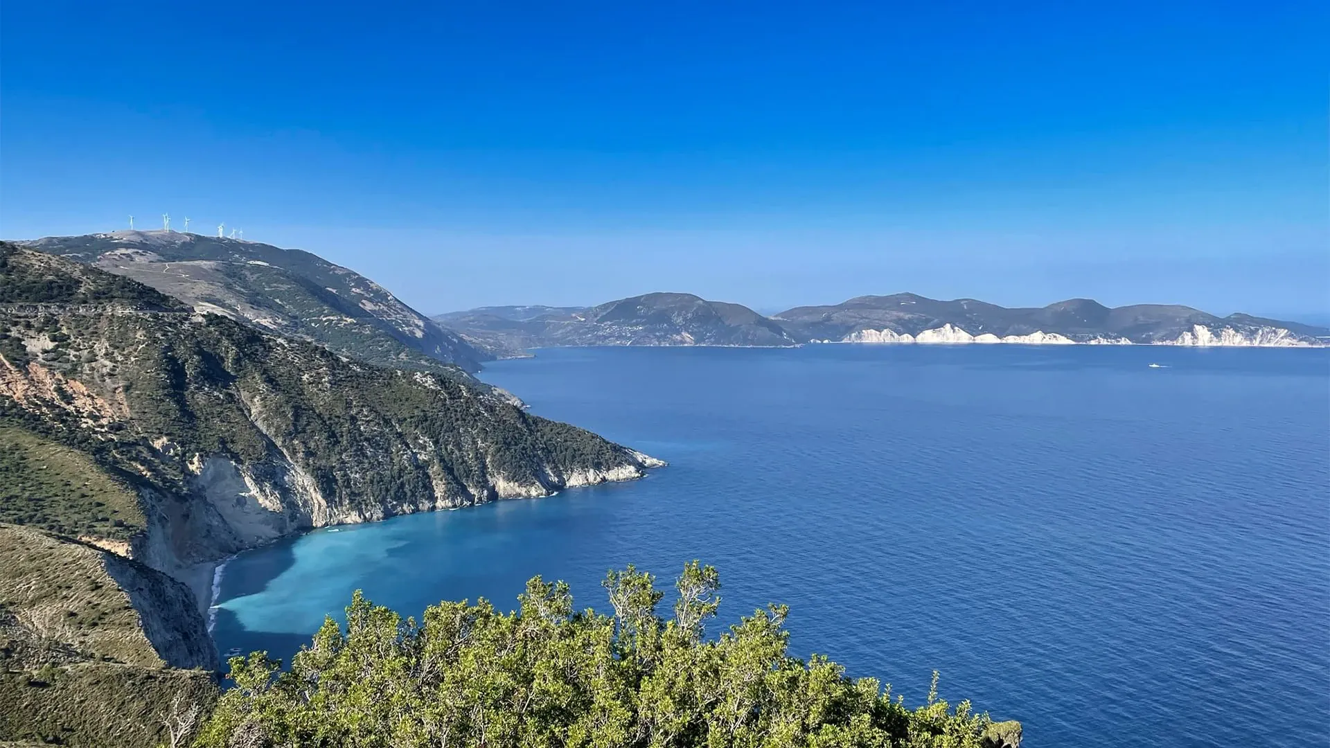 Baie d'Assos - Céphalonie - Grèce © Juliette Vuillecard