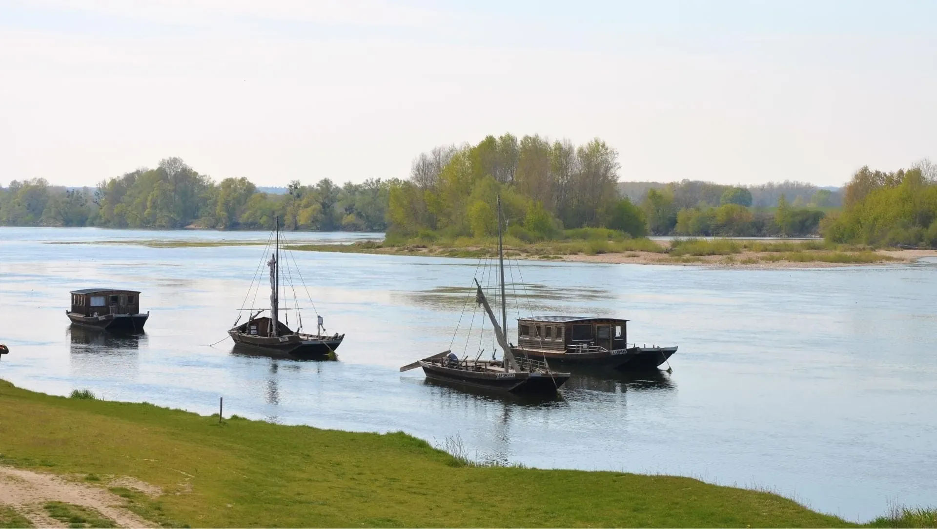 Bateaux Sur La Loire A Chambord Blois C Quentin Vanaker - France © Quentin Vanaker