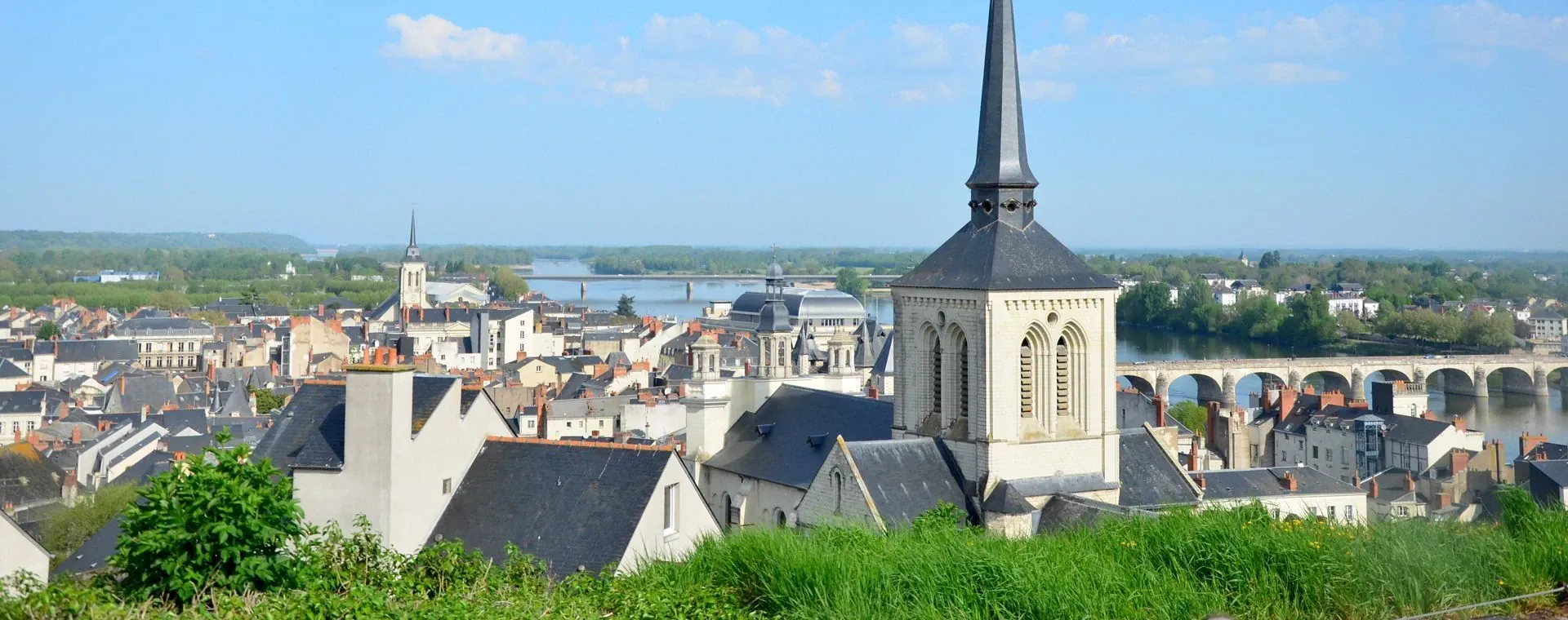 Statue de la Bête du Gévaudan - Saugues - France © Adrien Ozanon