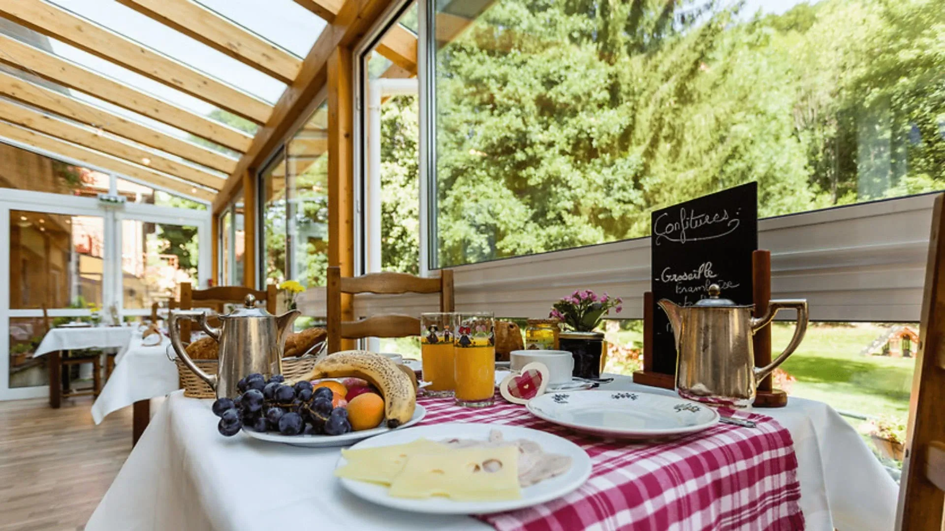 Belvedere Du Cratere Commerson Yvonne Toussaint - France