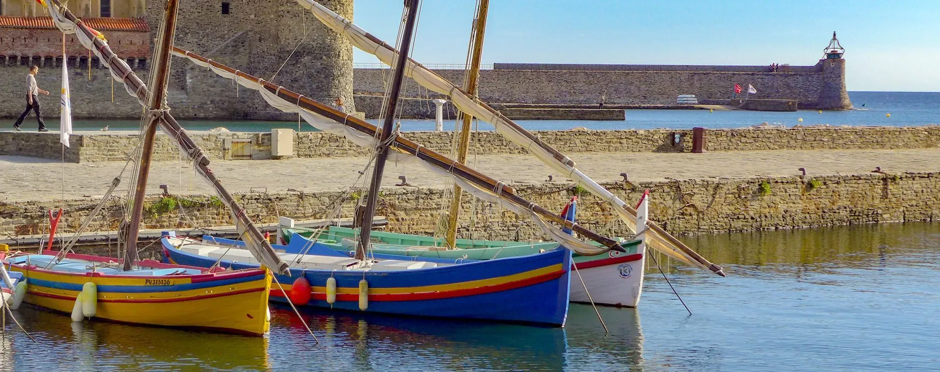 Bateaux dans la baie de Collioure - Pyrénées-Orientales - France