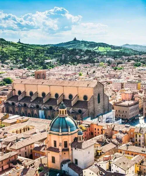Bologna ©AdobeStock