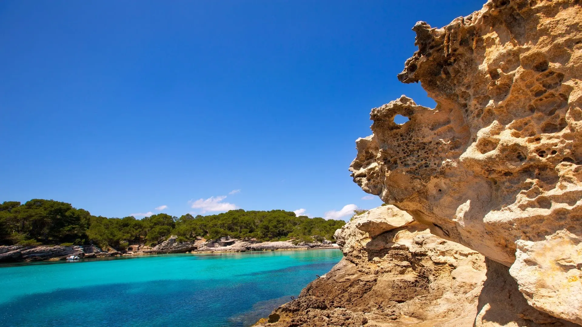 Cala Mitjana aux eaux turquoise - Minorque - Espagne