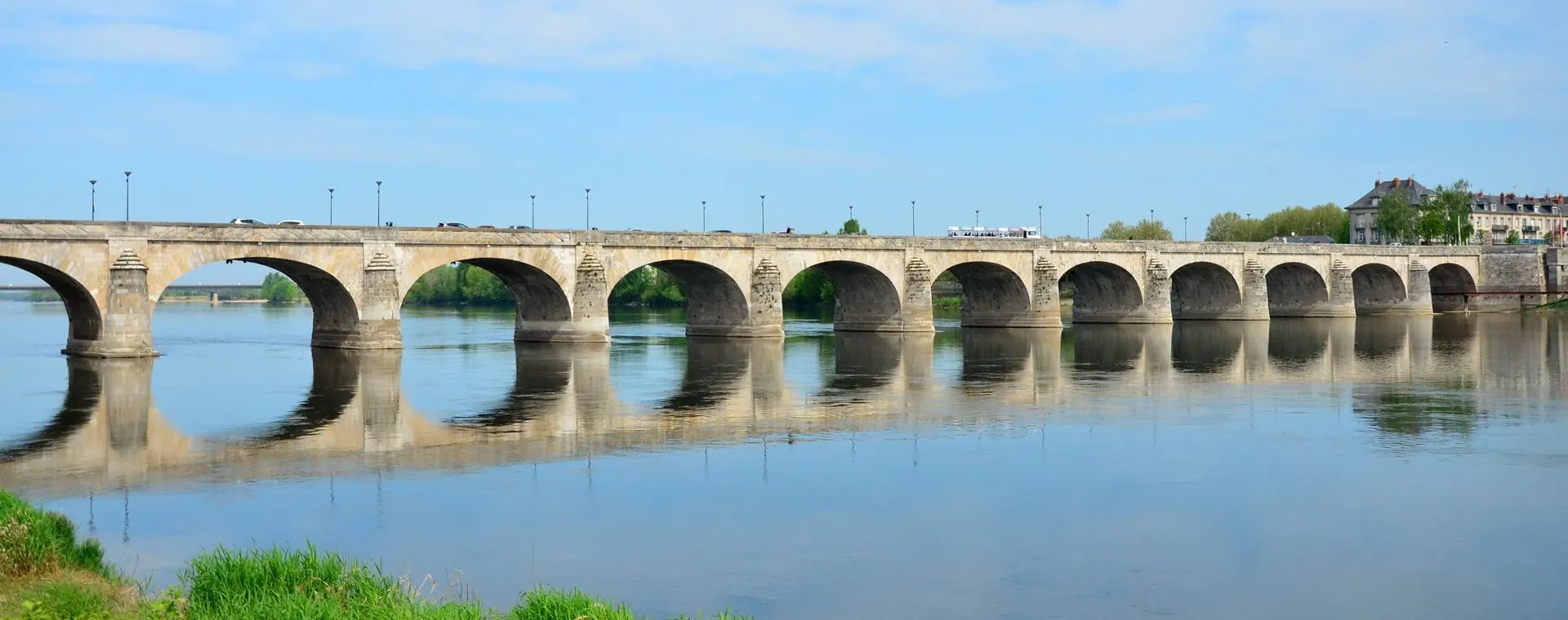 Pont sur un canal à Amsterdam - Pays-Bas