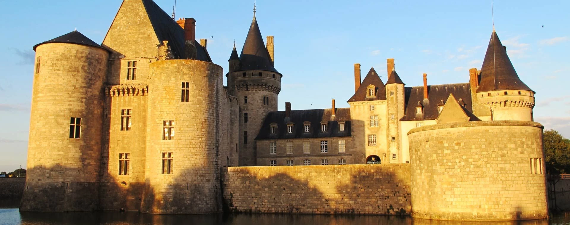 Chateau De Sully Sur Loire - France