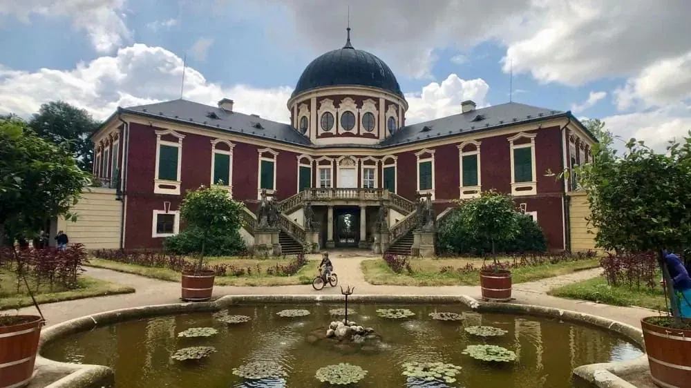 Chateau De Veltrusy A Cote De Prague C Unsplash - Tchéquie