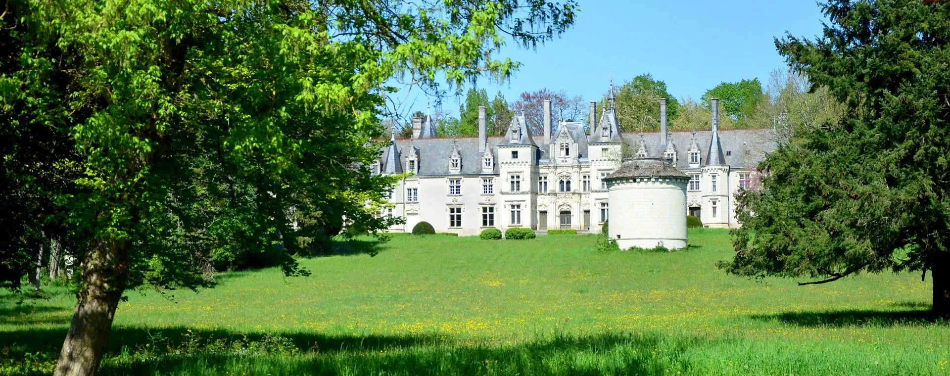 Chateau La Villaumaire Huismes - France