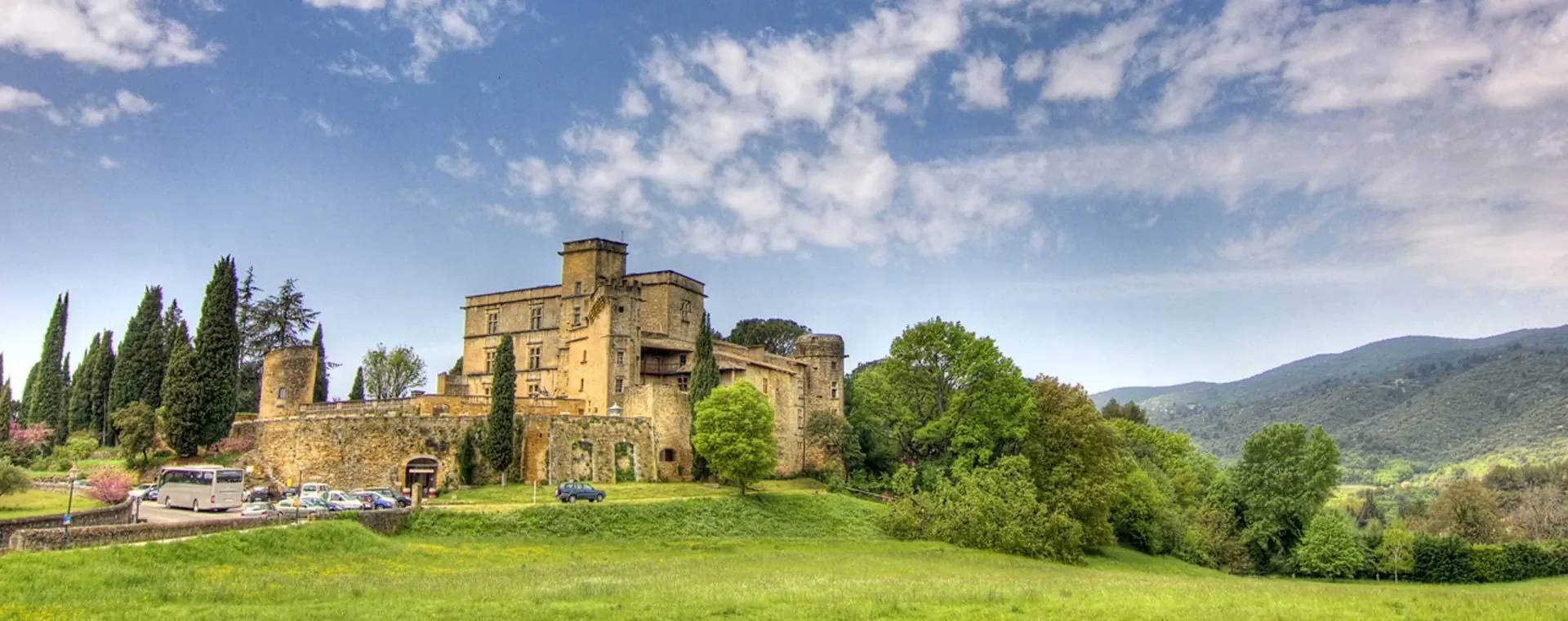 Chateau Lourmarin Luberon - France