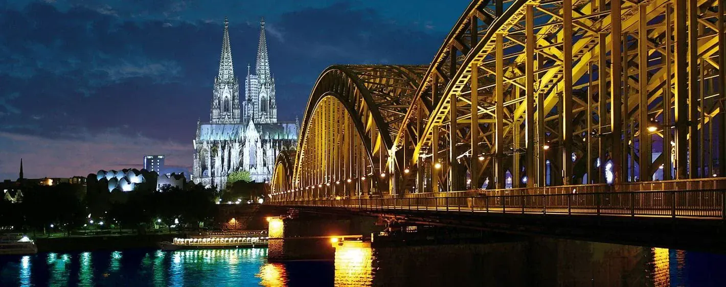 Cathedrale Cologne Hohenzollernbrucke - Allemagne