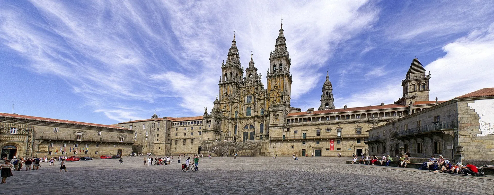 Cathedrale Saint Jacques De Compostelle - Portugal