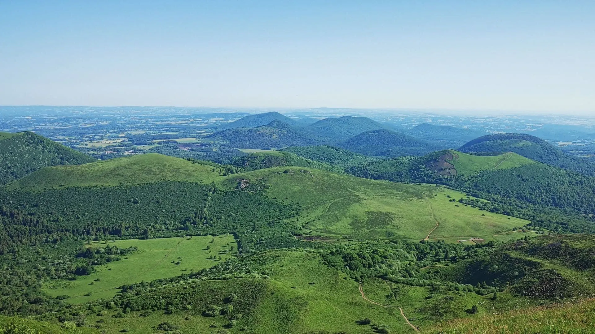 Chaine Des Puys - France