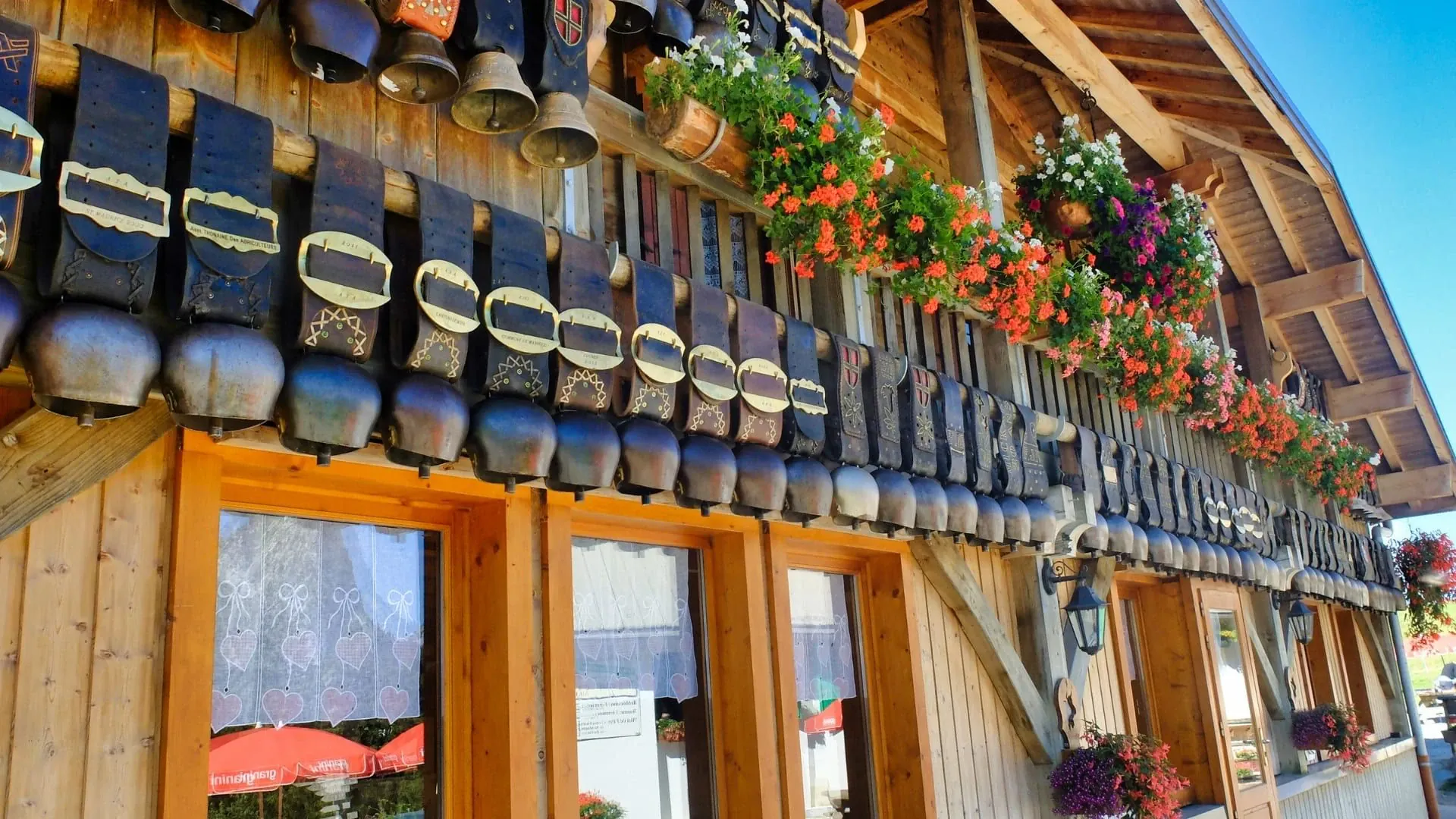 Chalet Dalpage Dans Les Aravis C Thomas Praire - France © Thomas Praire