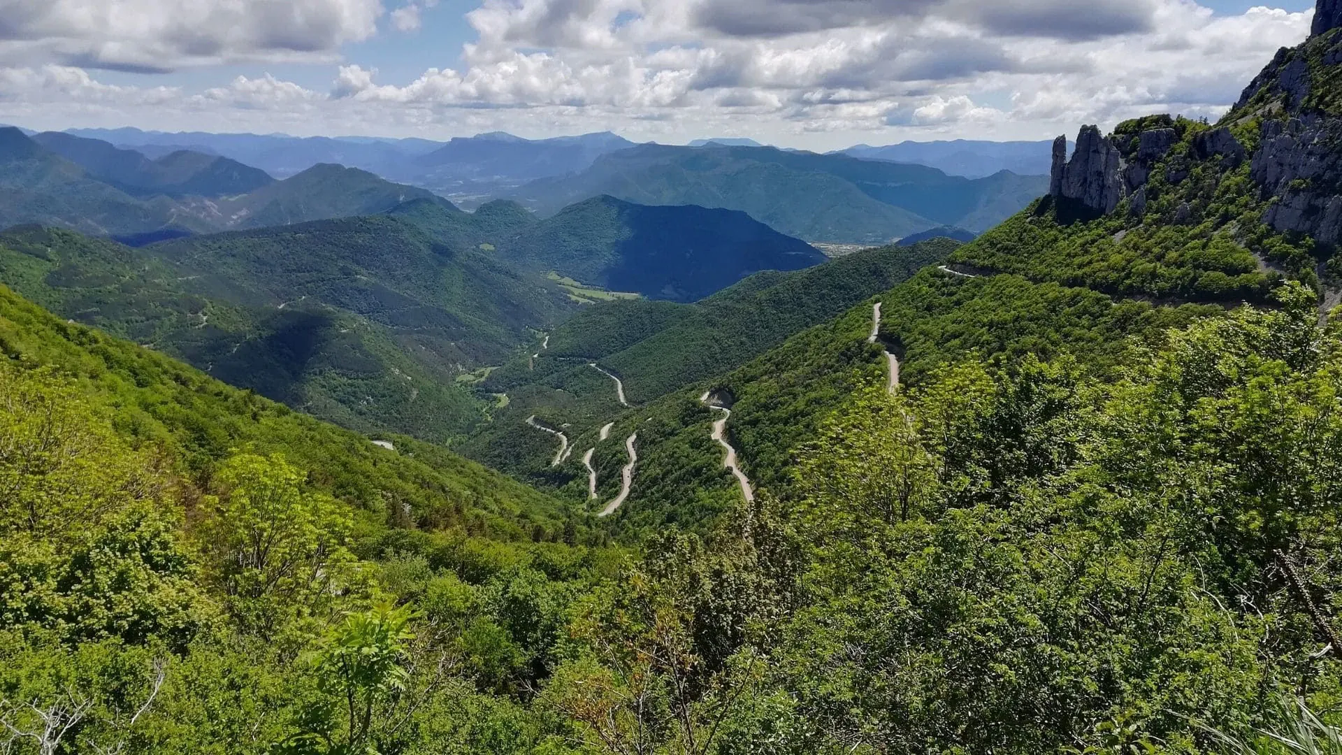 Col des Champs vers Couesto - Mercantour - France