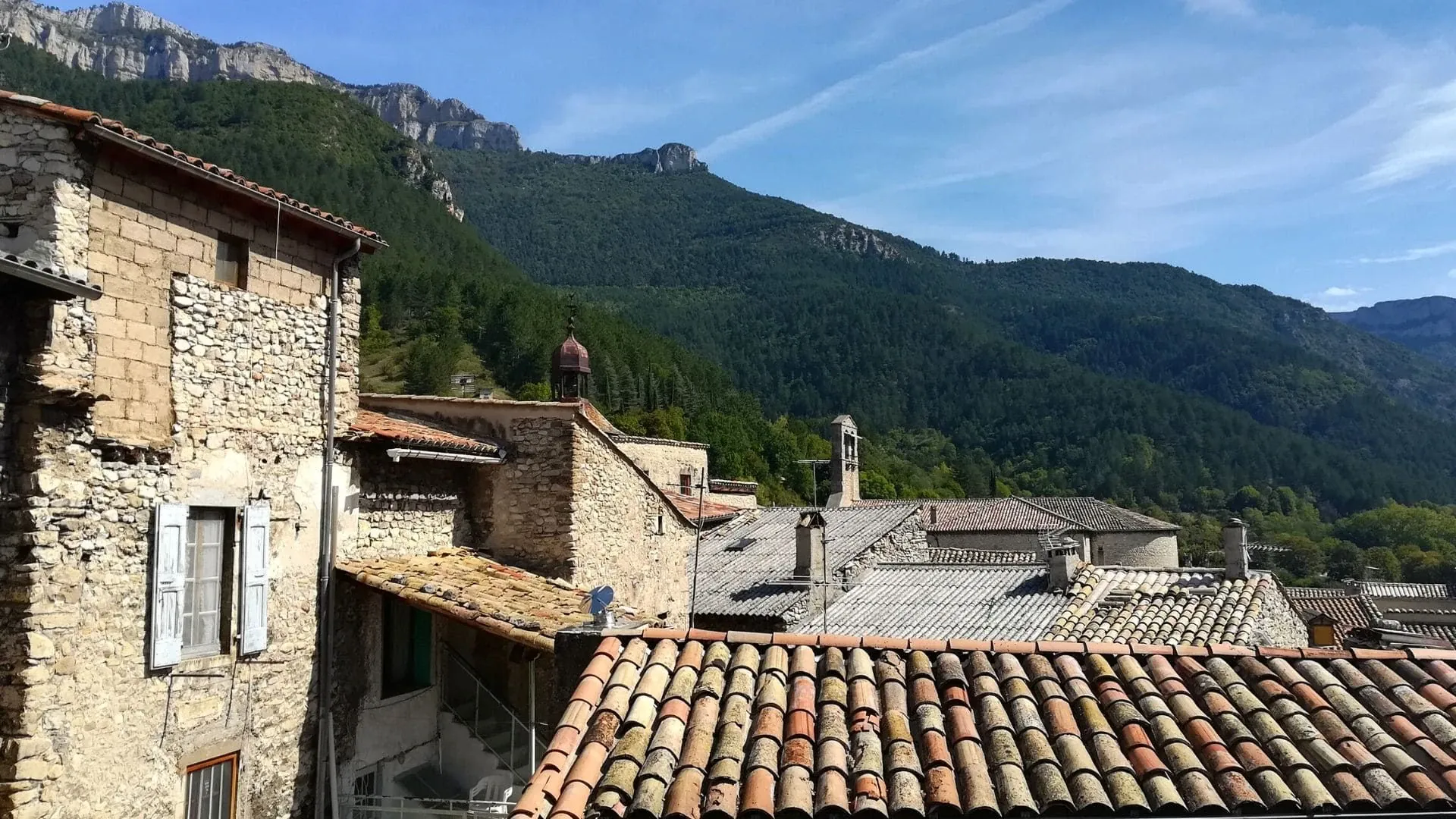 Chatillon En Diois C Adrien Ozanon - France © Adrien Ozanon