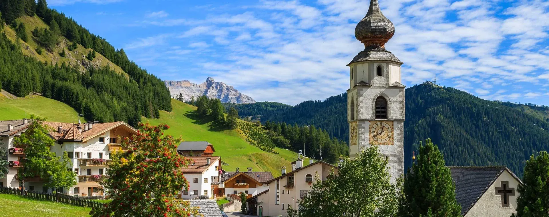 Eglise Et Village Des Dolomites Pawel Kazmierczak - Dolomites - Italie
