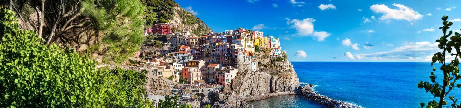 Village colore de Manarola sur les falaises - Cinque Terre - Italie