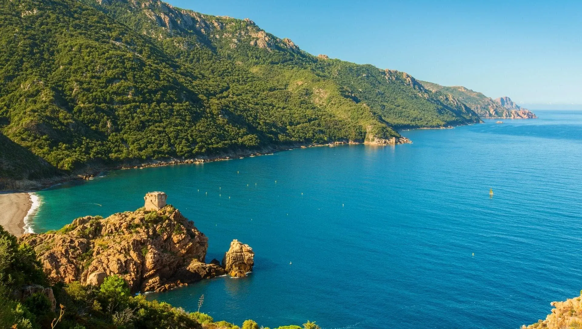 Corse Golfe De Porto Tour Genoise C Adobestock Compresse - Corse - France © Adobestock Compresse