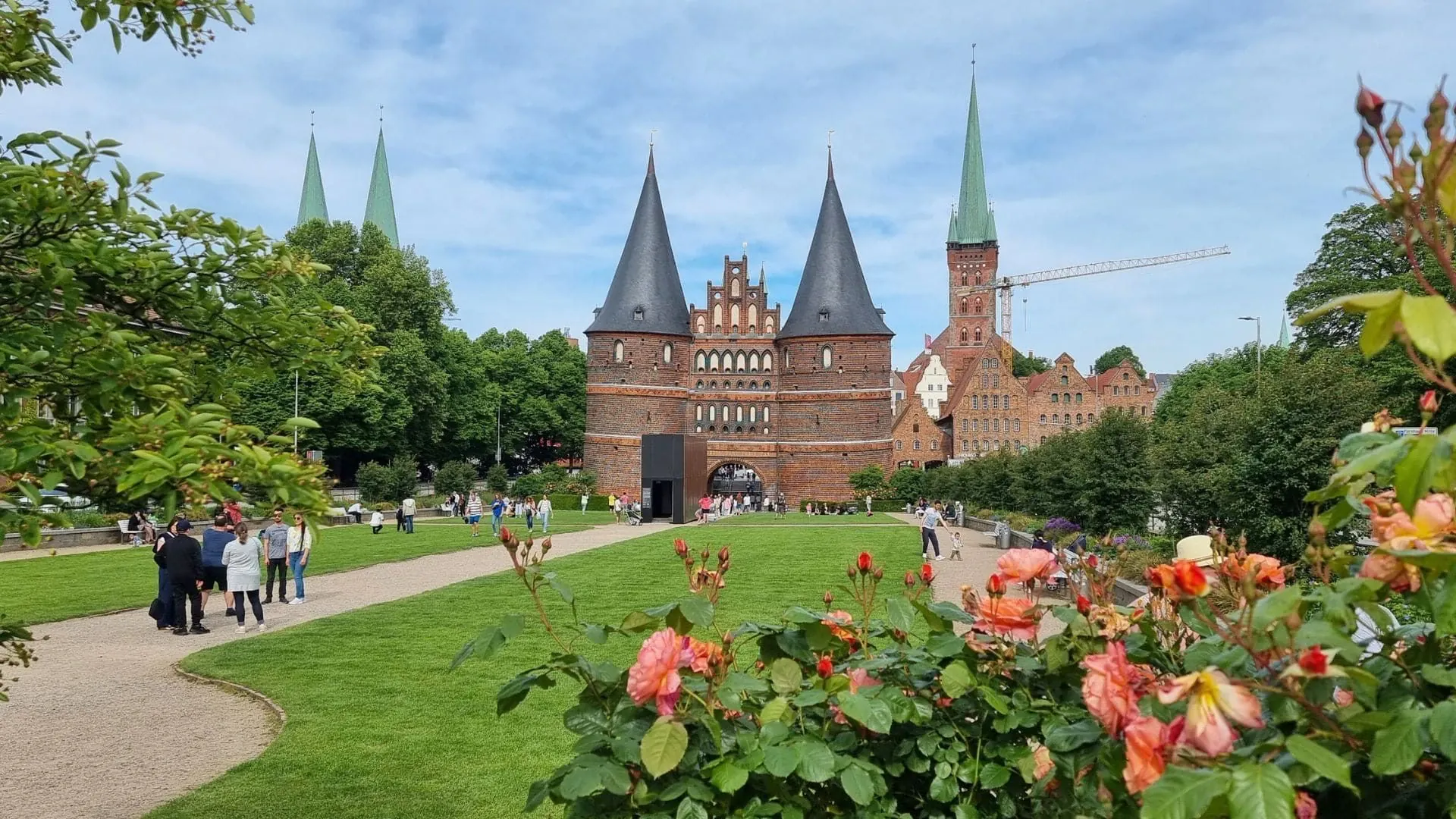 Skieurs de fond sur le plateau Hardangervidda - Norvège © Marius Dalseg