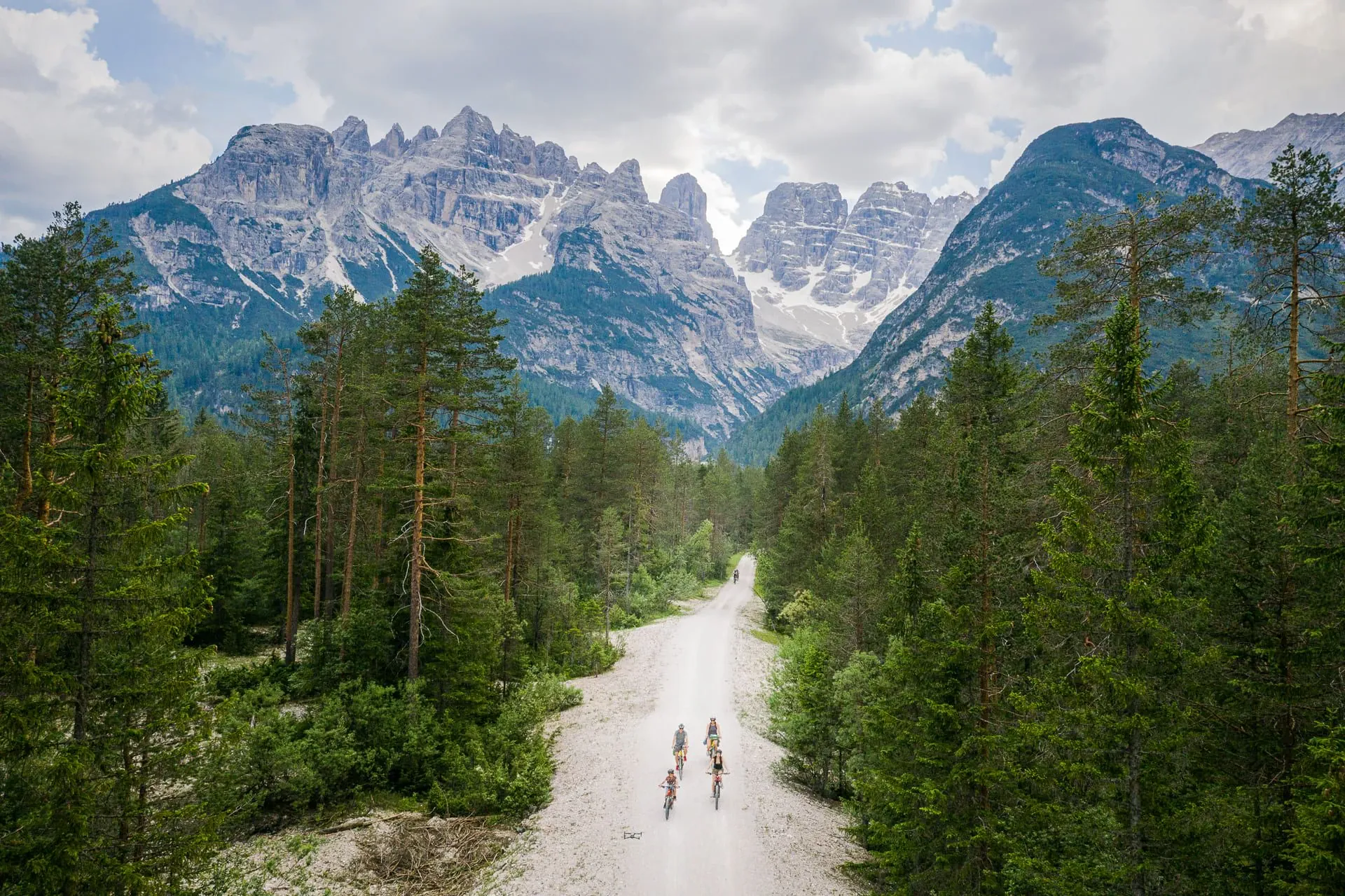 Cwww.wisthaler.com 18 06 Funactive Cortina Dji