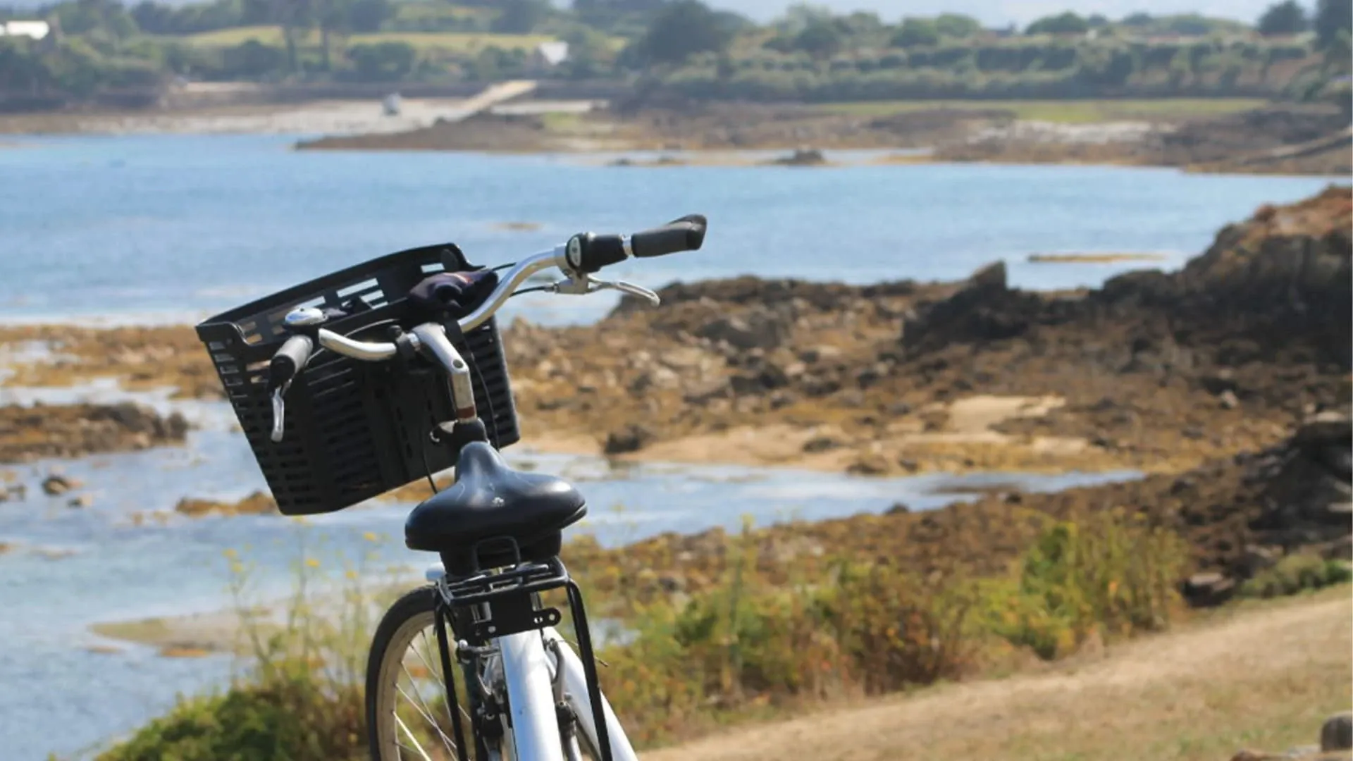 Velo Cote Granit Rose - France