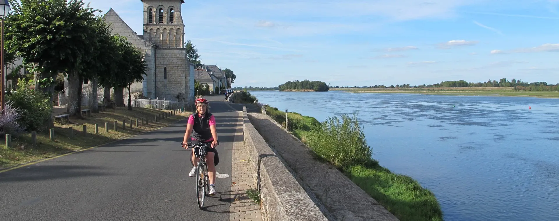 Velo Le Thoureil Loire - France