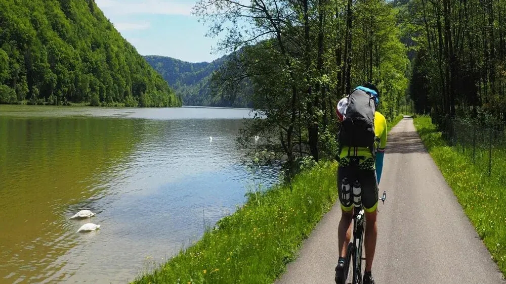 Cycliste Long Danube Autriche - Allemagne