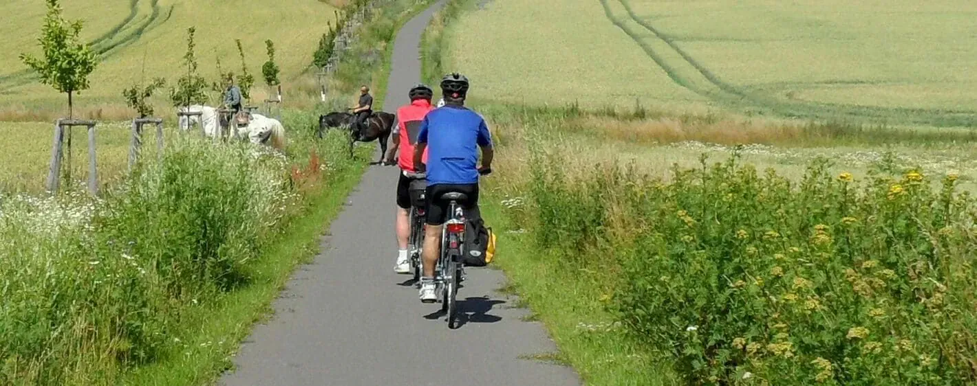 Cyclistes Voyage Velo Berlin Stralsund - Allemagne