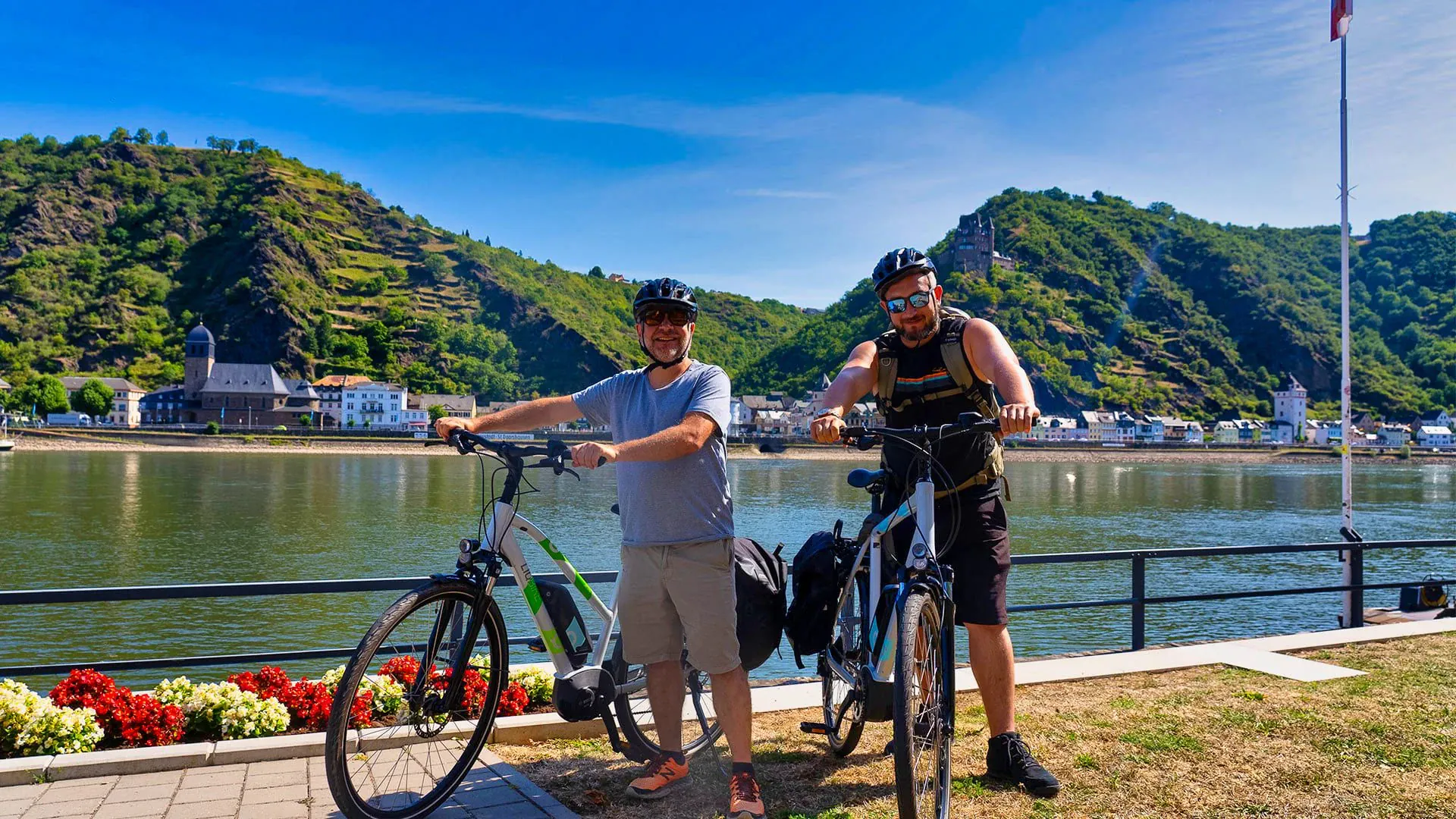 Depart Velo Sankt Goarshausen C Les Coflocs - Allemagne © Les Coflocs