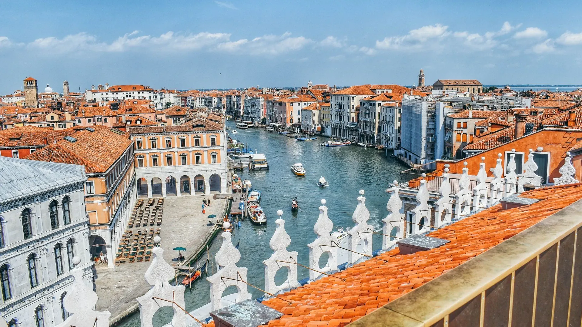 Palais des Doges et campanile de Saint-Marc depuis la lagune - Venise - Italie