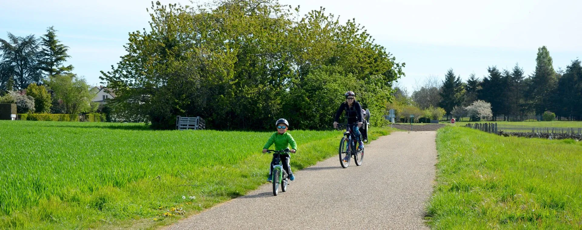 Famille Velo Voie Verte Amboise Tours - France
