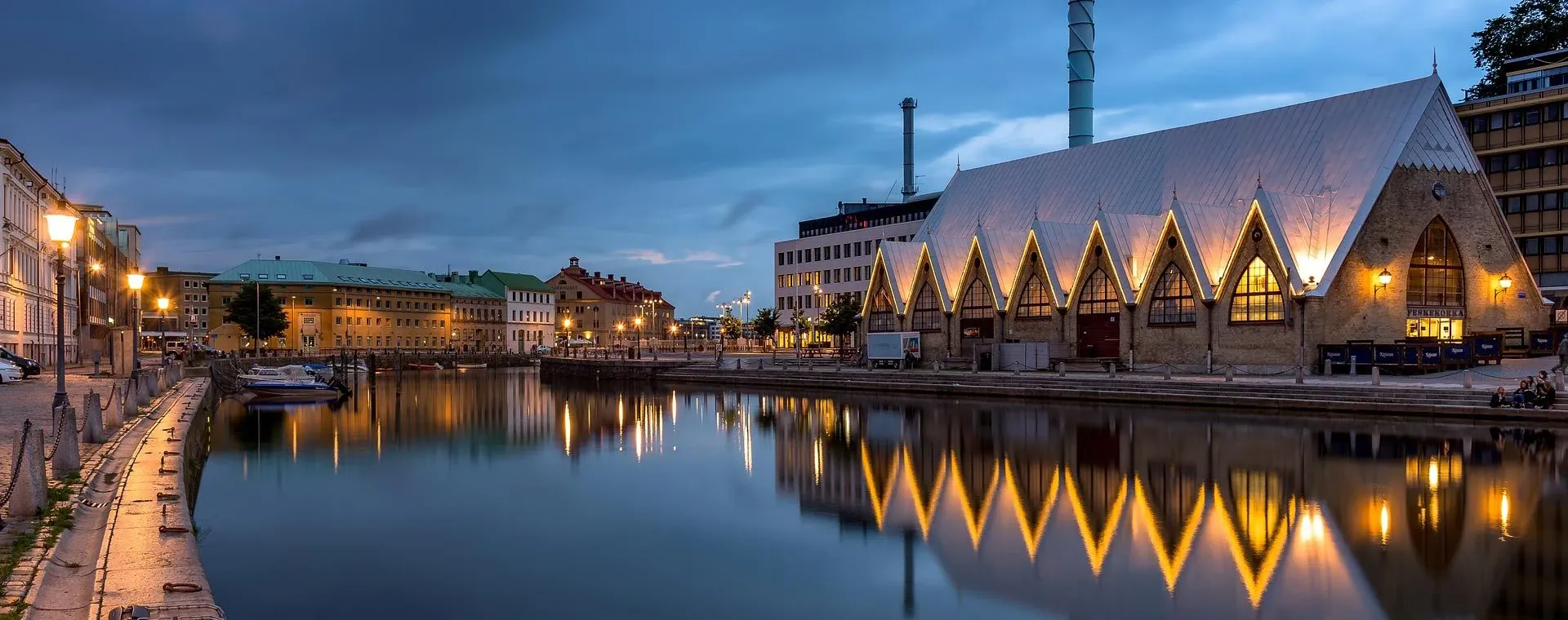 Feskekorka Marche Aux Poissons A Gothenburg - Suède
