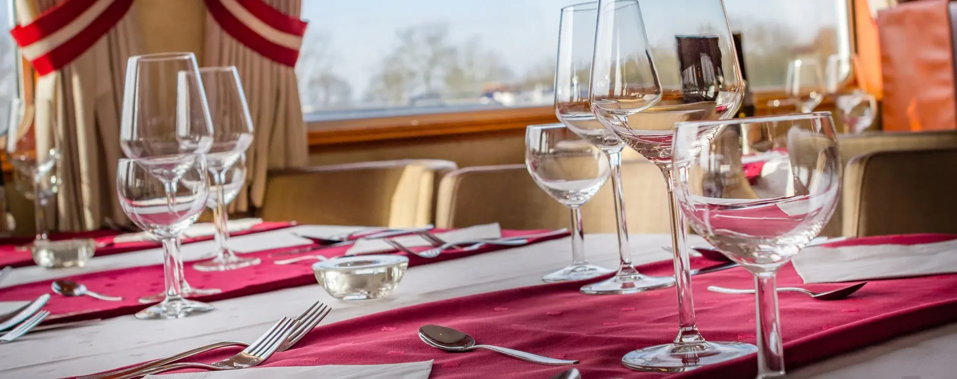 Table du restaurant du Fluvius - Pays-Bas