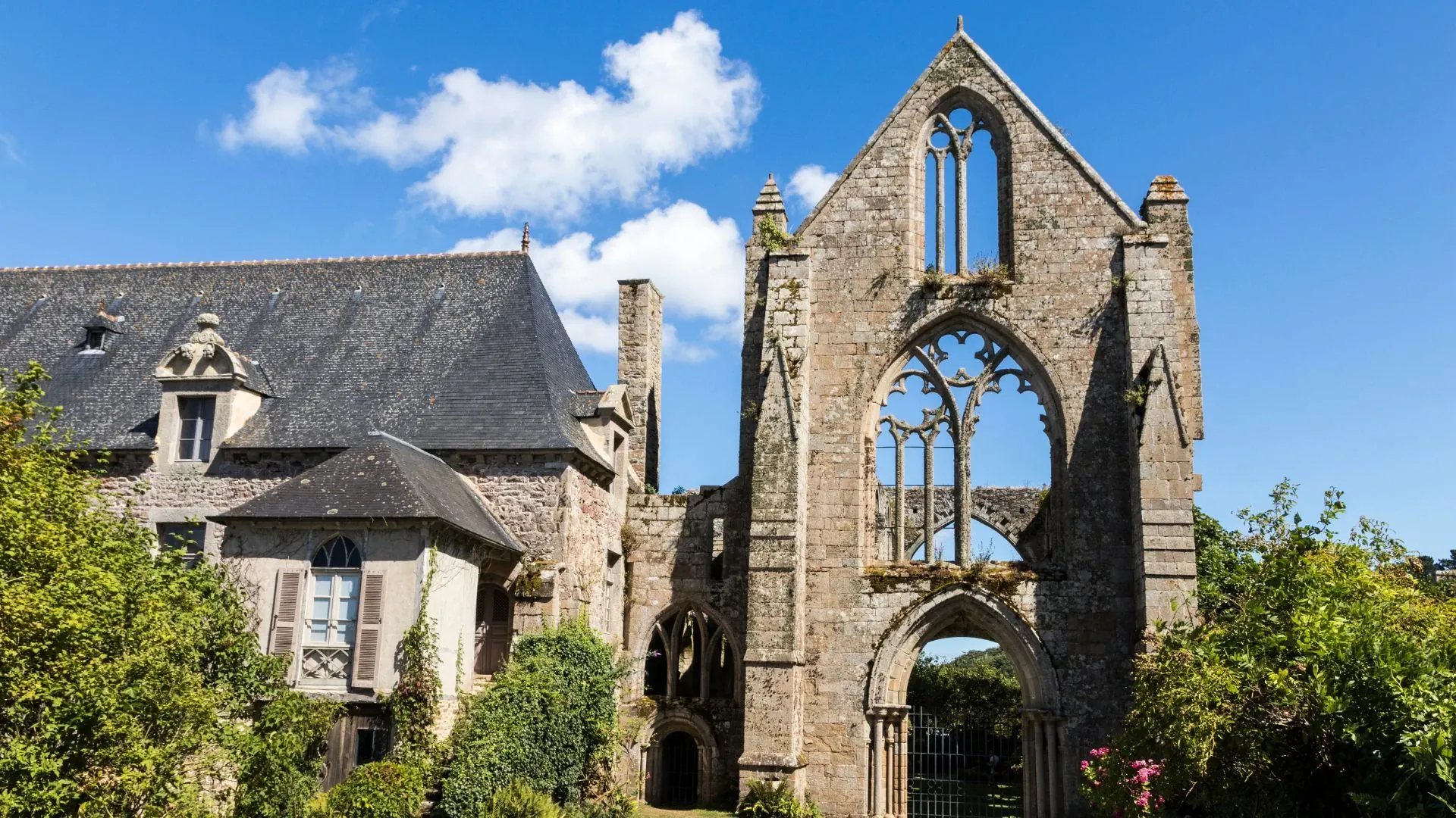 Fralv0039 Abbaye De Beauport - France