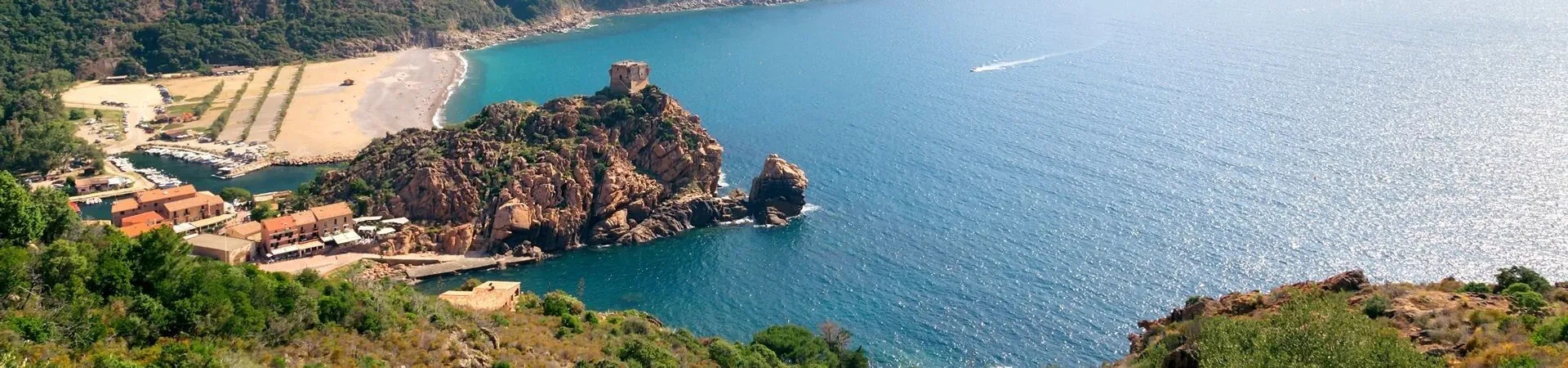 Treks et séjours randonnée itinérante en Corse en 2026