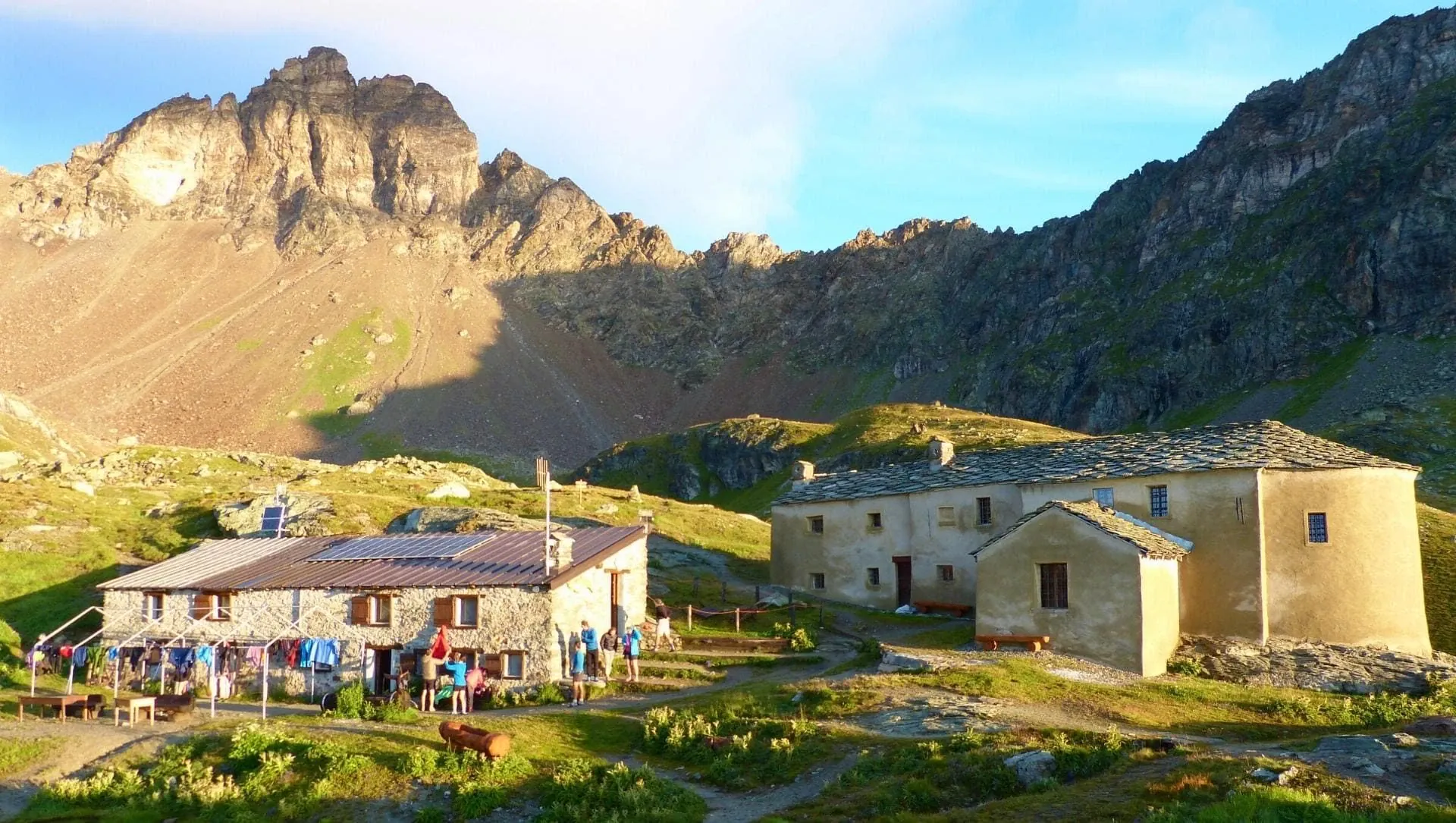 Halte Dans Des Refuges Au Pied Des Dolomites Sur Le Tour Des Geants C Helene Le Floch - Dolomites - Italie © Helene Le Floch