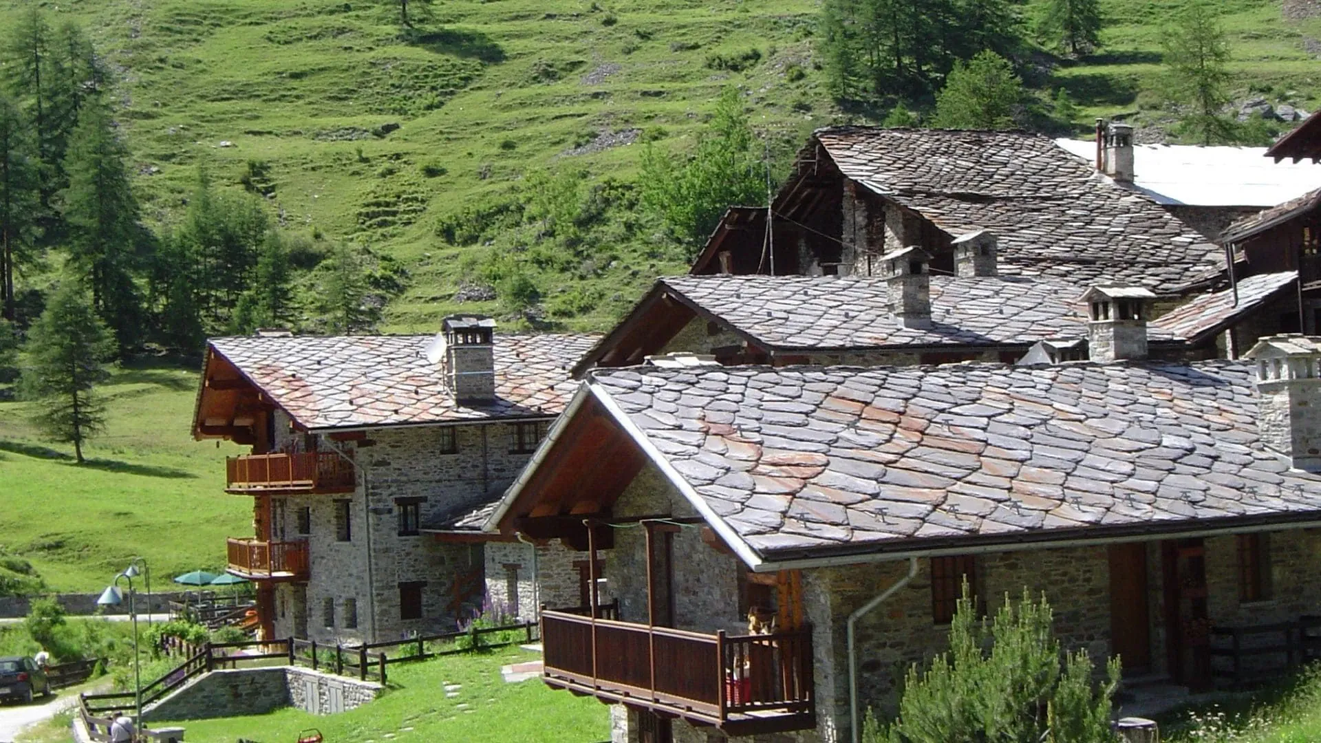 Hameau Dans Le Grand Paradis C Pierre Paillat - Italie © Pierre Paillat