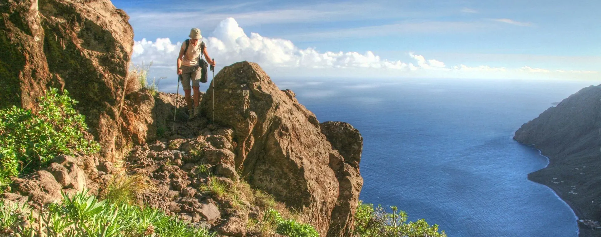 Randonneur sur le GR20 - Corse - France