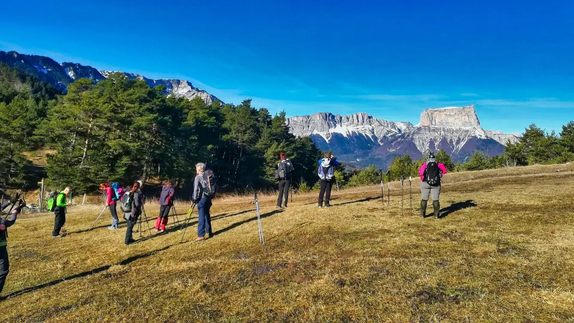 Randonneurs dans le Grand Paradis - Italie © Mireille Schlaepfer