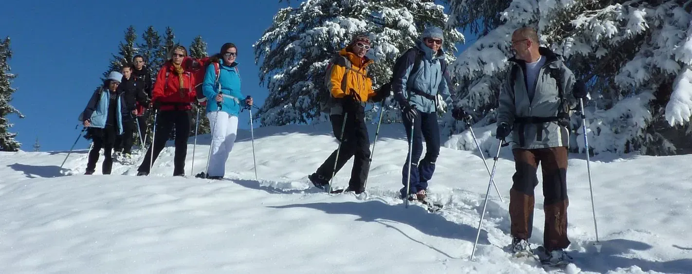 Randonneurs dans les Pyrenees - Gavarnie - France