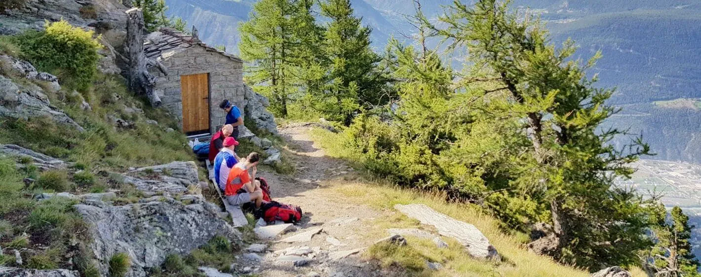 Randonneurs sur le trek Munich-Come - Alpes