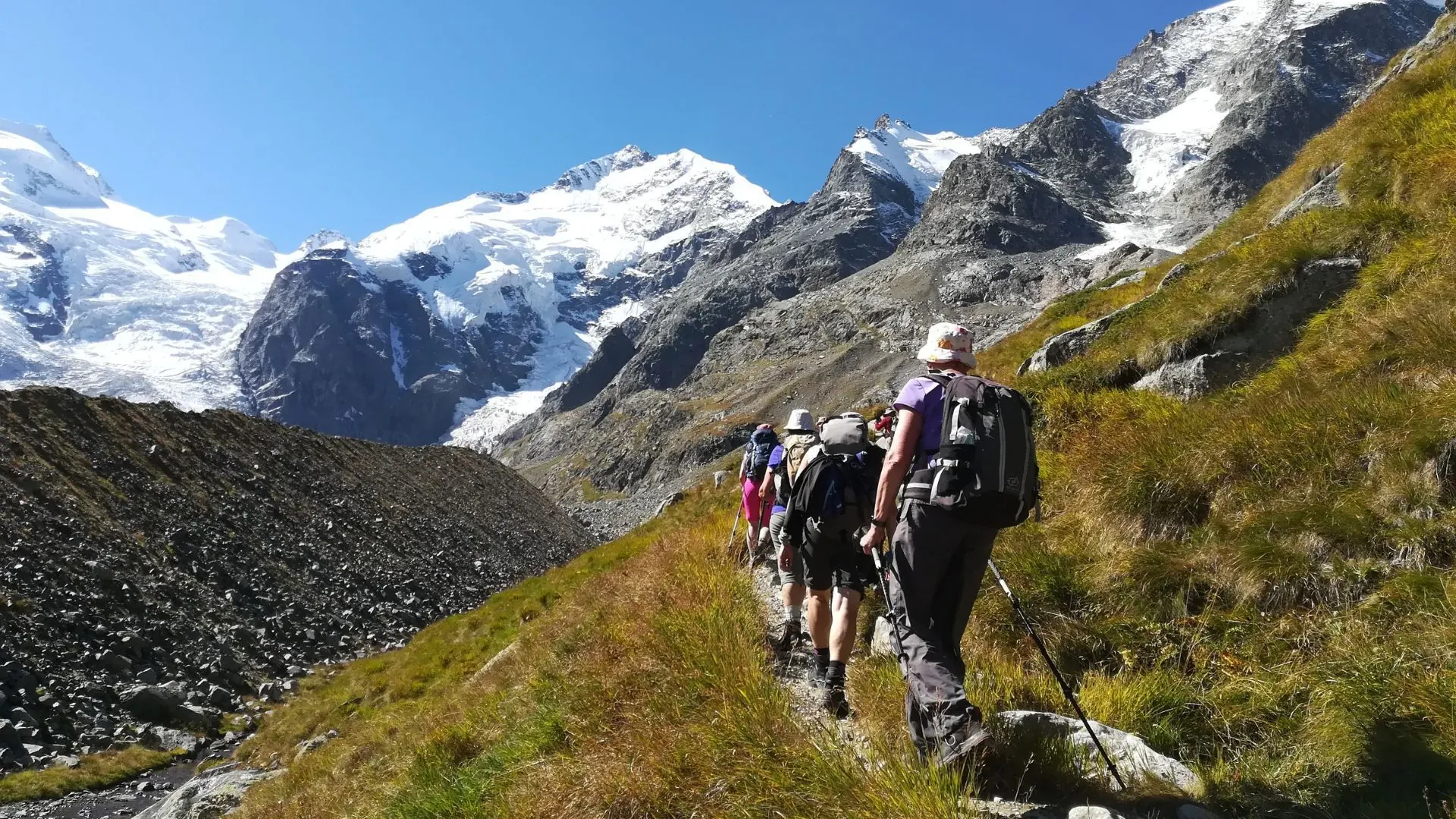 Randonnée parmi les sommets - Pyrénées - Espagne