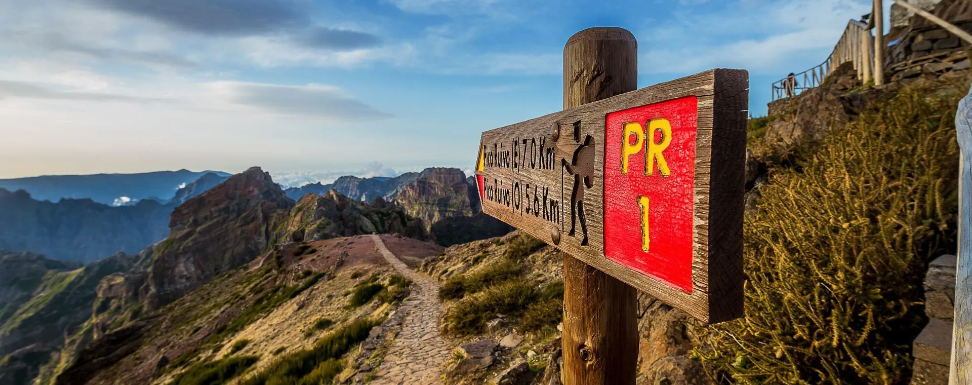 Balisage de sentier de randonnée à Madère - Portugal