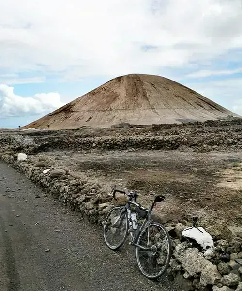 J4 Au pied du volcan Montana Pinache © David Praire