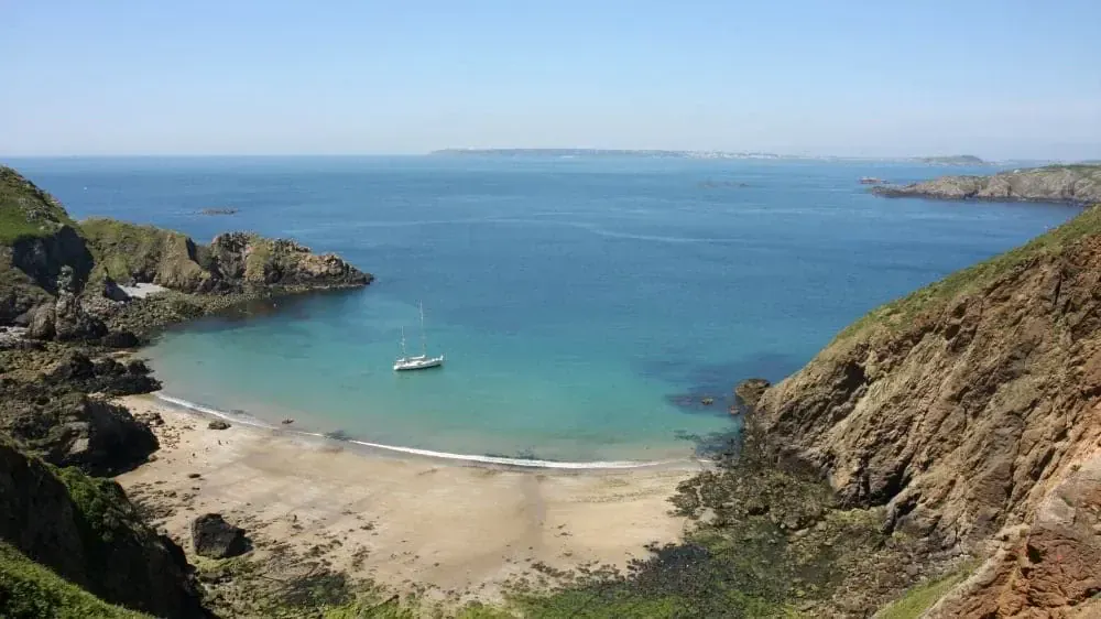 La Coupée - Sark - Îles Anglo-Normandes © François Ribard - la-coupee-sark-channel-islands_francois-ribard-2