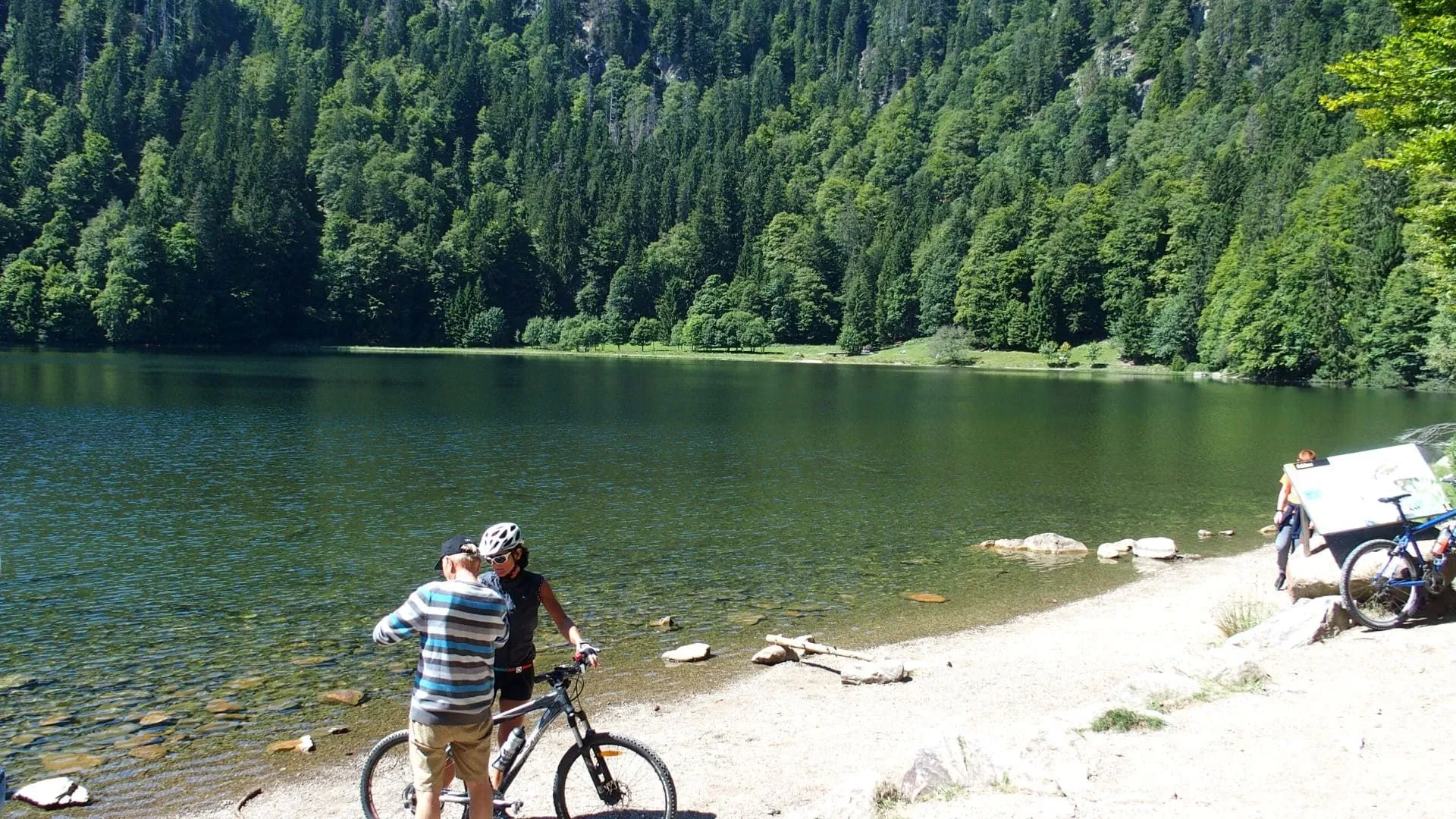 Lac Dans La Haute Foret Noire C Jean Claude Praire - Allemagne © Jean Claude Praire