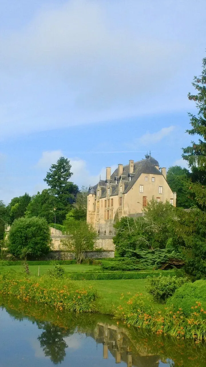 Le Chateau Chatillon En Bazois